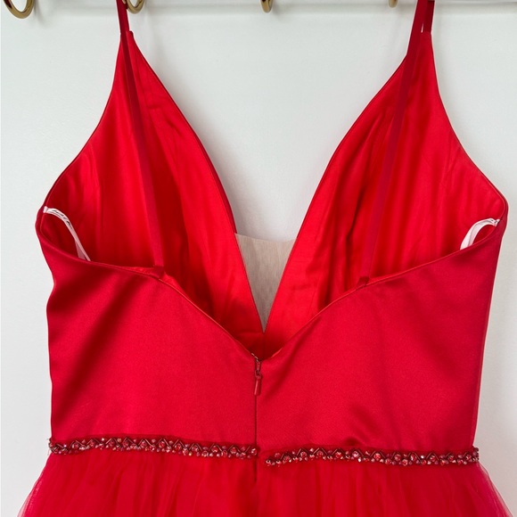 Red dress from Angela & Alison size 6 - Picture 4 of 5